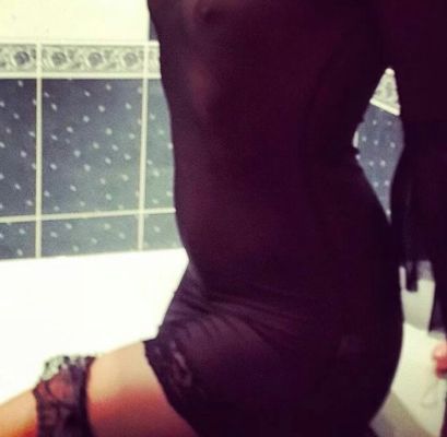 Юлия (инди), фото шлюхи