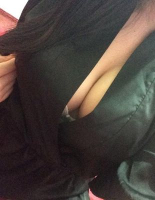 где снять телку по разумной цене (Злата, тел. 8 909 302-82-06)